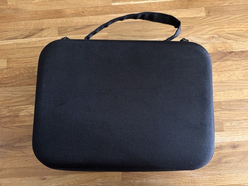 Portable carry case storage - portable,