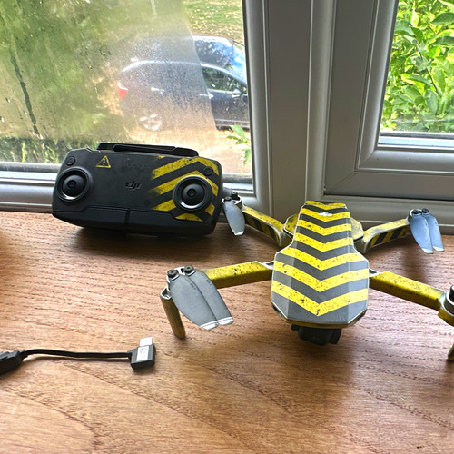 Dji mavic ready - to, fly